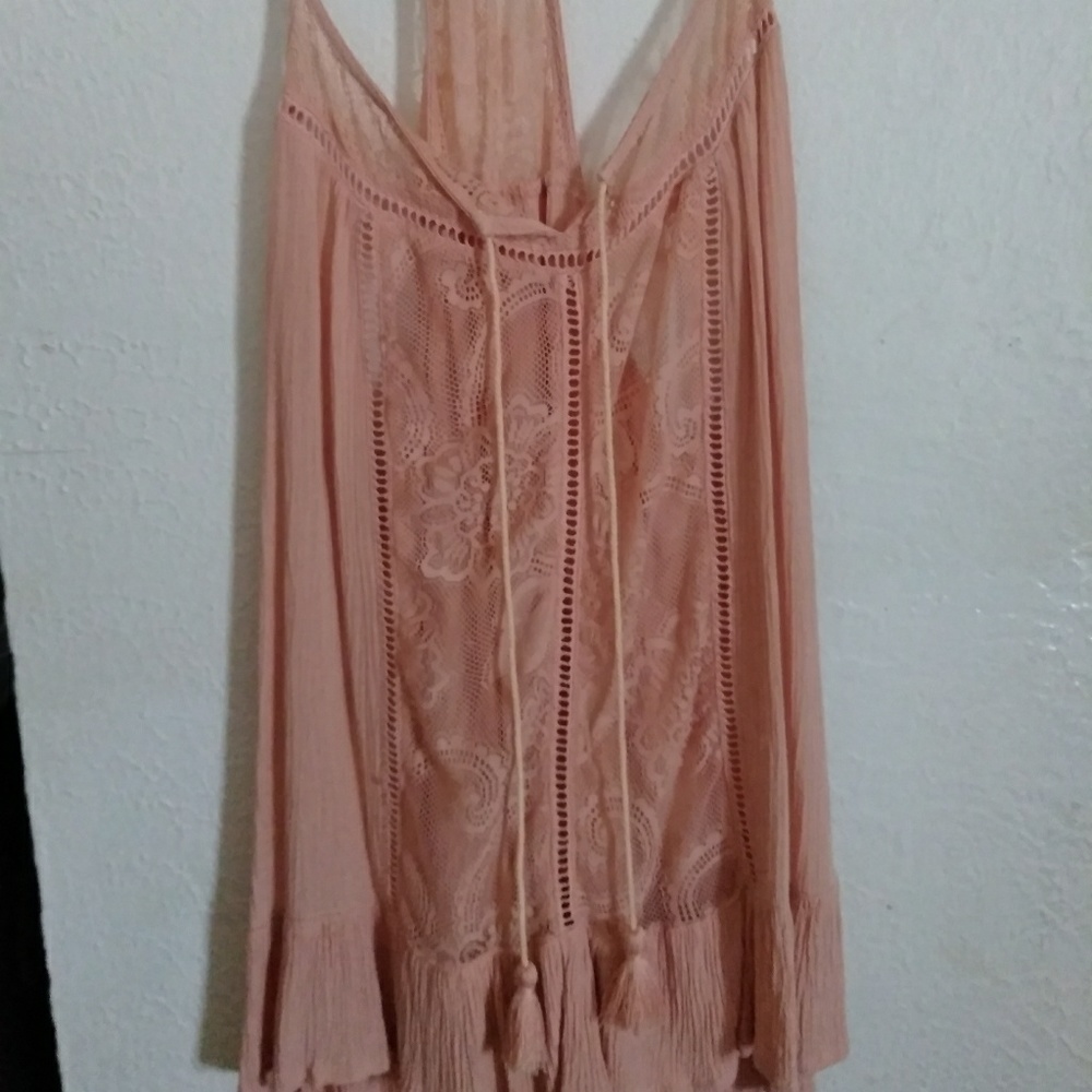 Sleeveless shirt